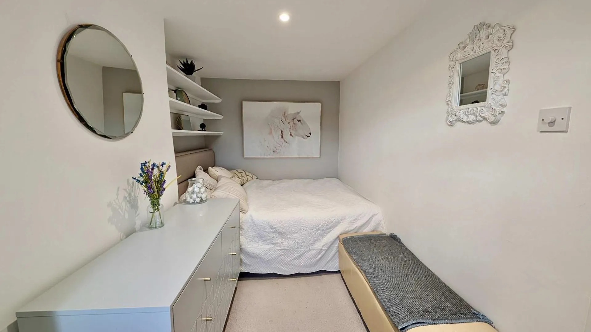 Luxury House With Parking In London Villa Teddington United Kingdom