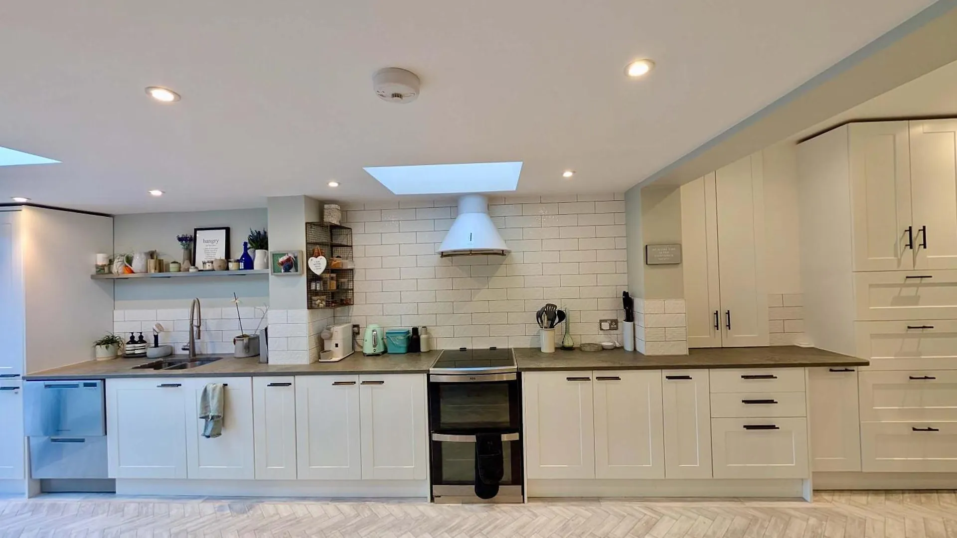 Luxury House With Parking In London Villa Teddington United Kingdom