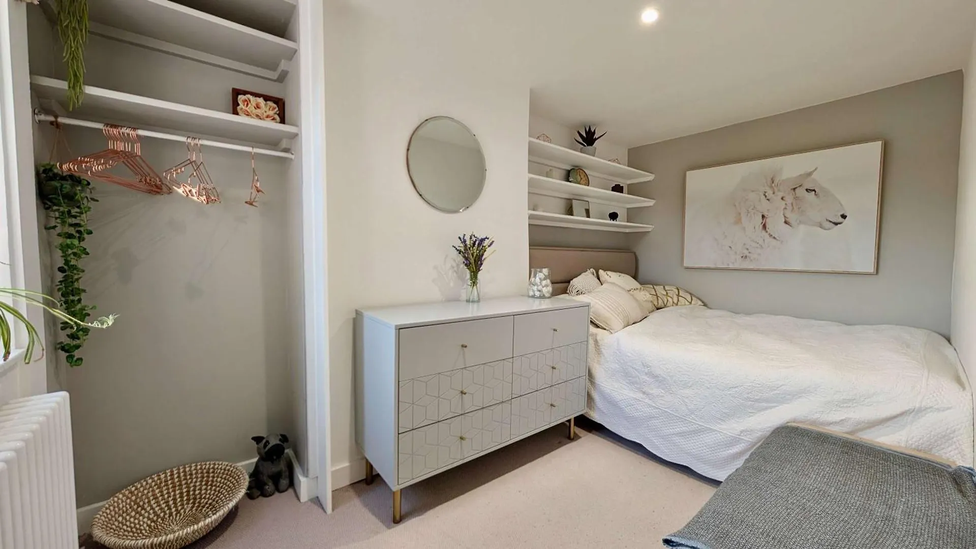Luxury House With Parking In London Villa Teddington 0*,